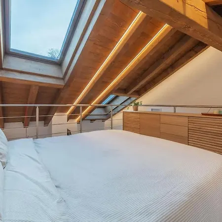 Σπίτι διακοπών Oakwood - With Breathtaking Views Laglio