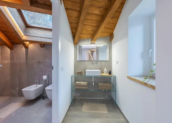 Oakwood - With Breathtaking Views *