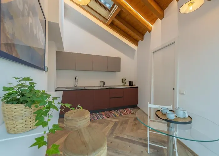 Oakwood - With Breathtaking Views Laglio