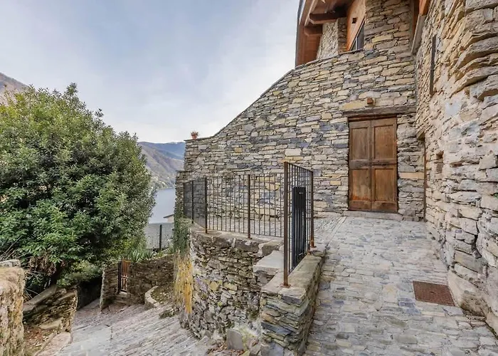 Oakwood - With Breathtaking Views